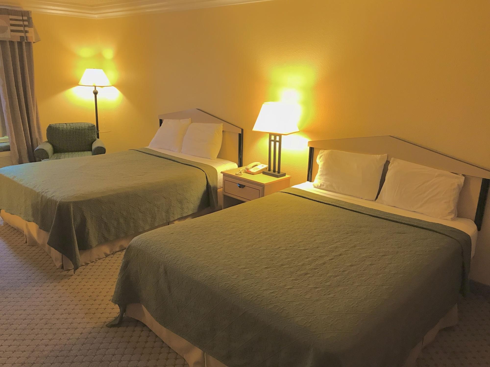 Super 8 By Wyndham Temple I-35 Hotel Bagian luar foto