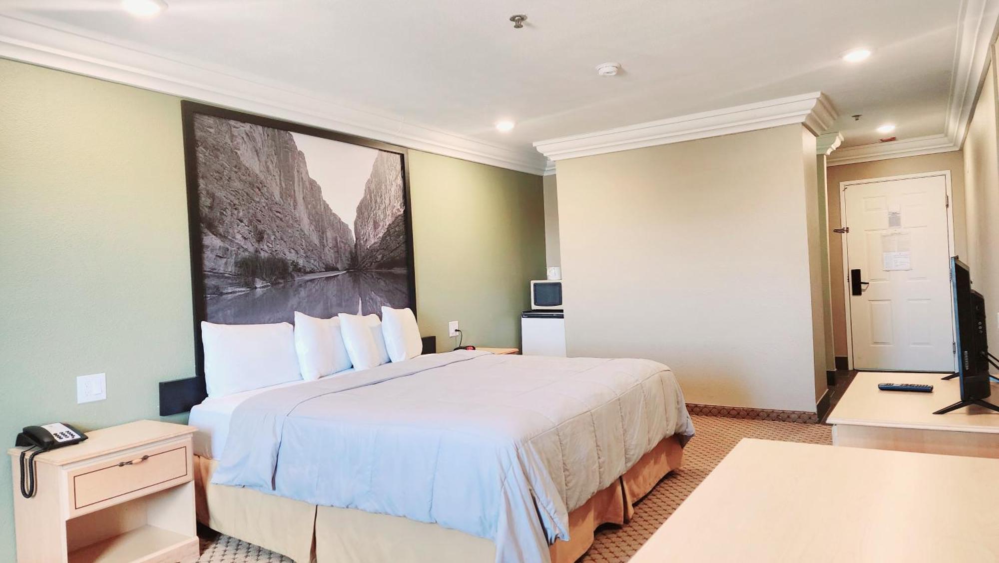 Super 8 By Wyndham Temple I-35 Hotel Bagian luar foto