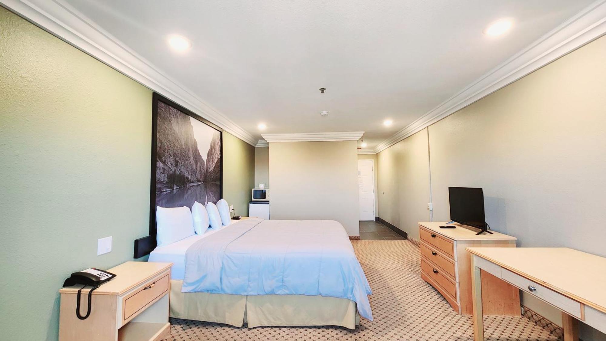 Super 8 By Wyndham Temple I-35 Hotel Bagian luar foto